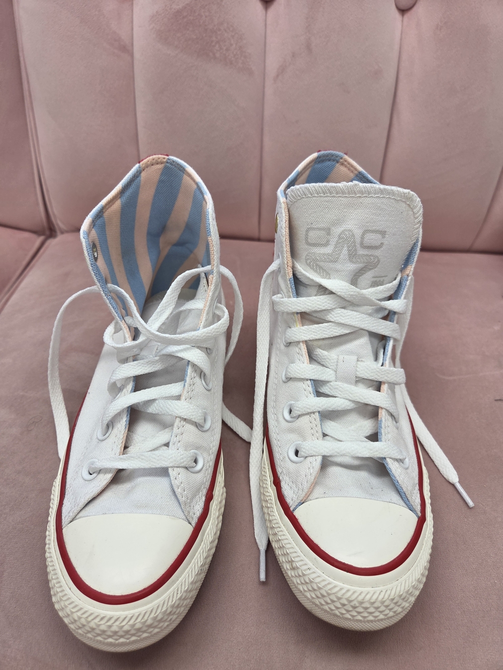 Converse White High-Top Sneakers with Blue and Pink Stripes